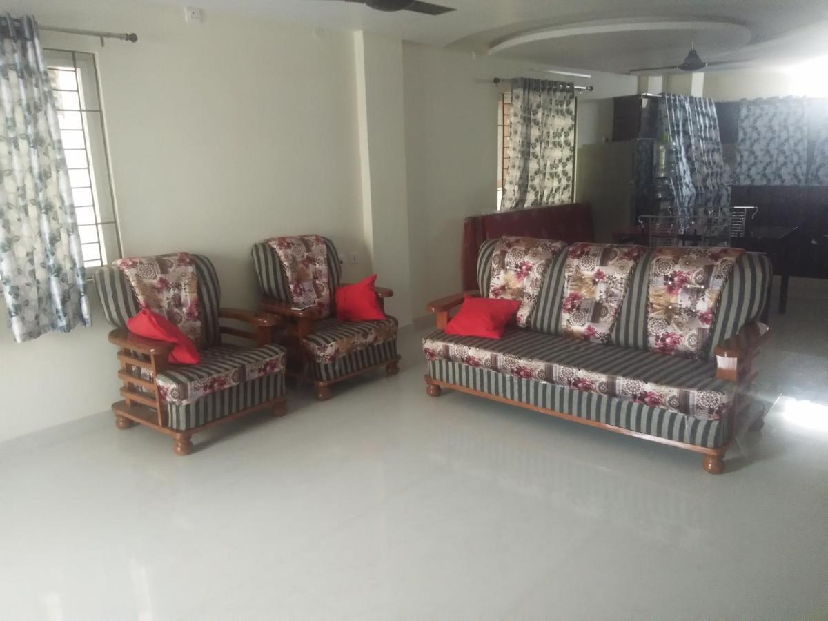 Feel Like Home -Guest House Near Tenneti Park Visakhapatnam Exterior foto